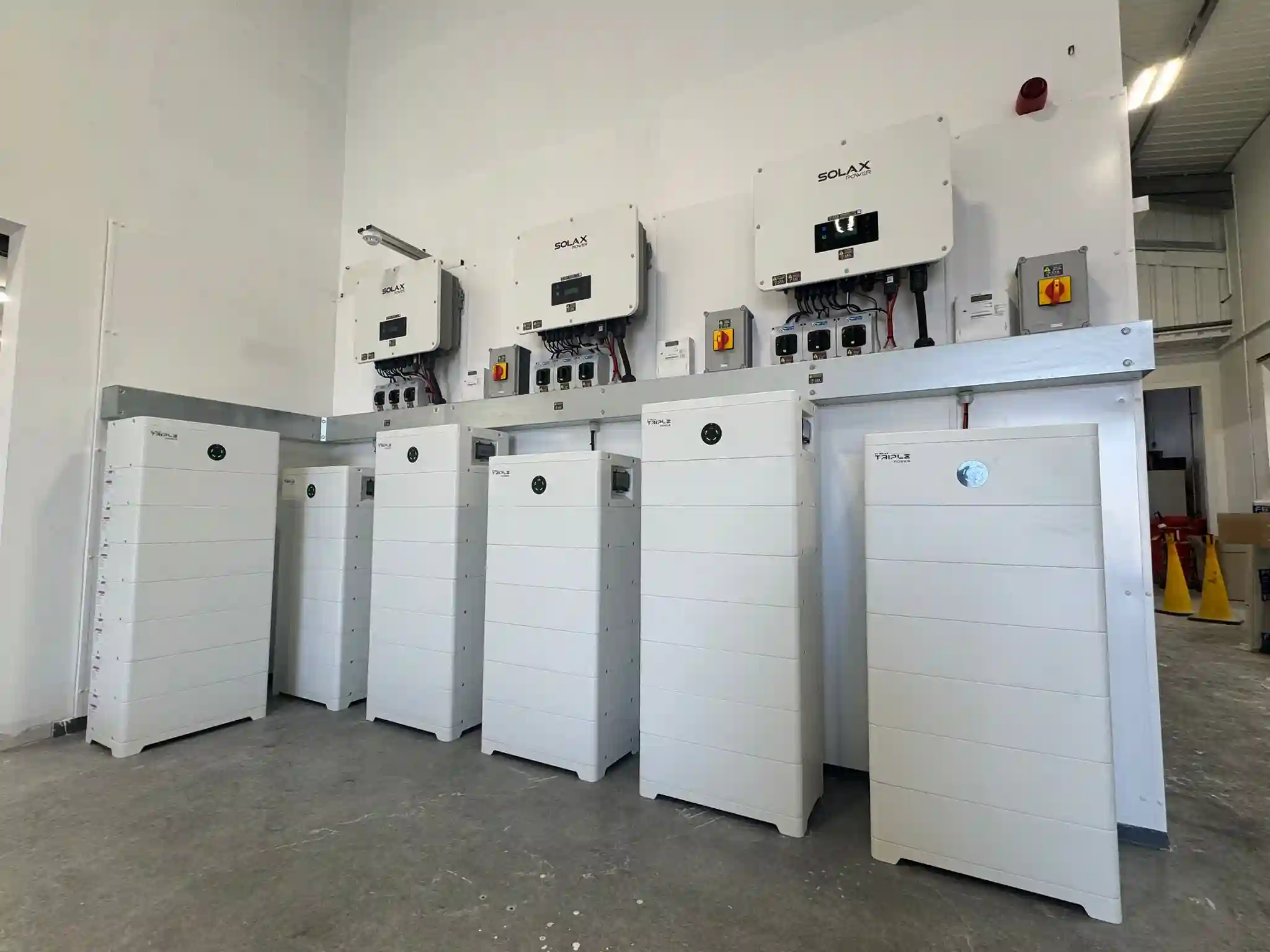 200kW Solar + 200kWh Battery Storage, photograph 6
