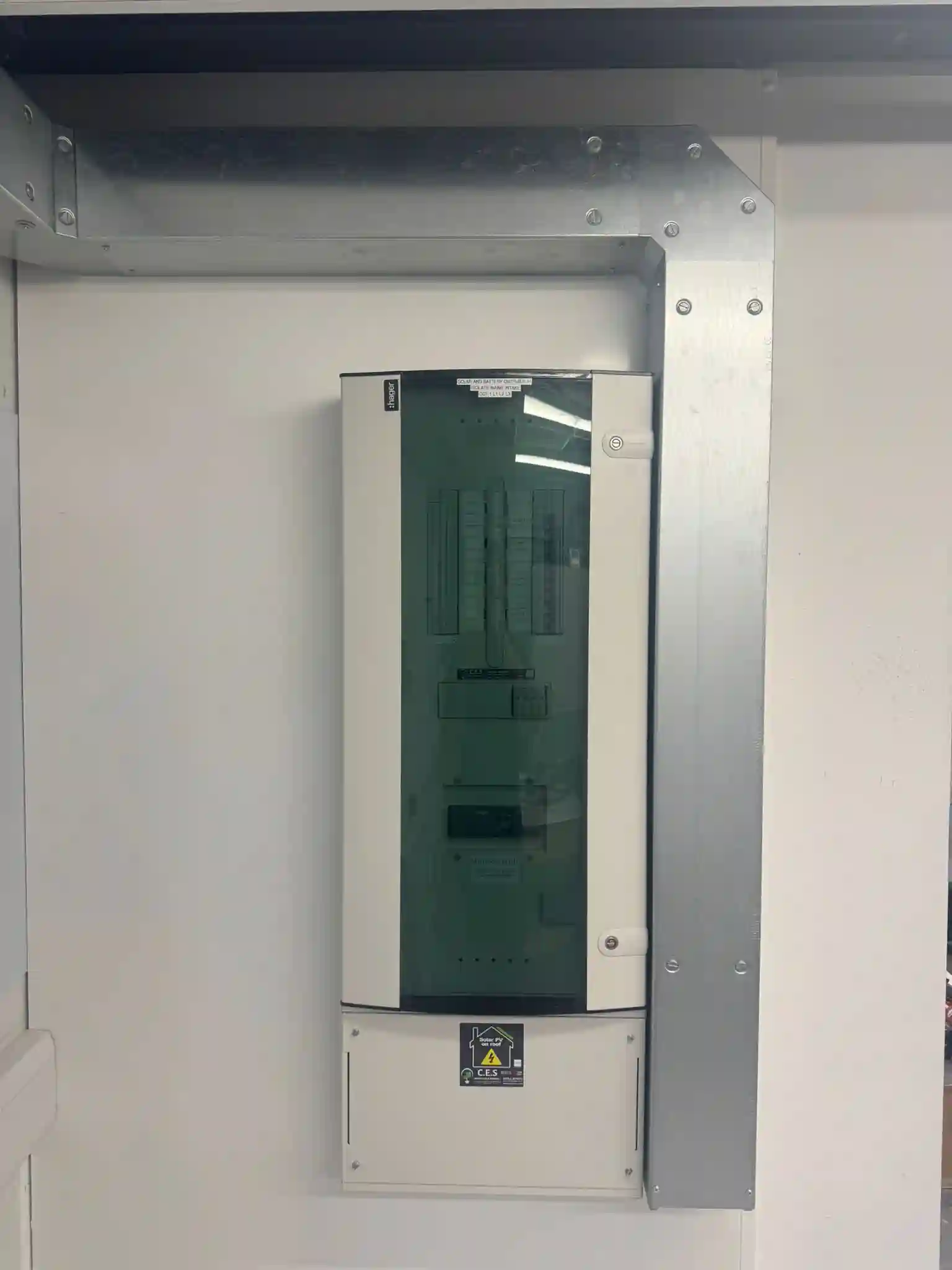 200kW Solar + 200kWh Battery Storage, photograph 7