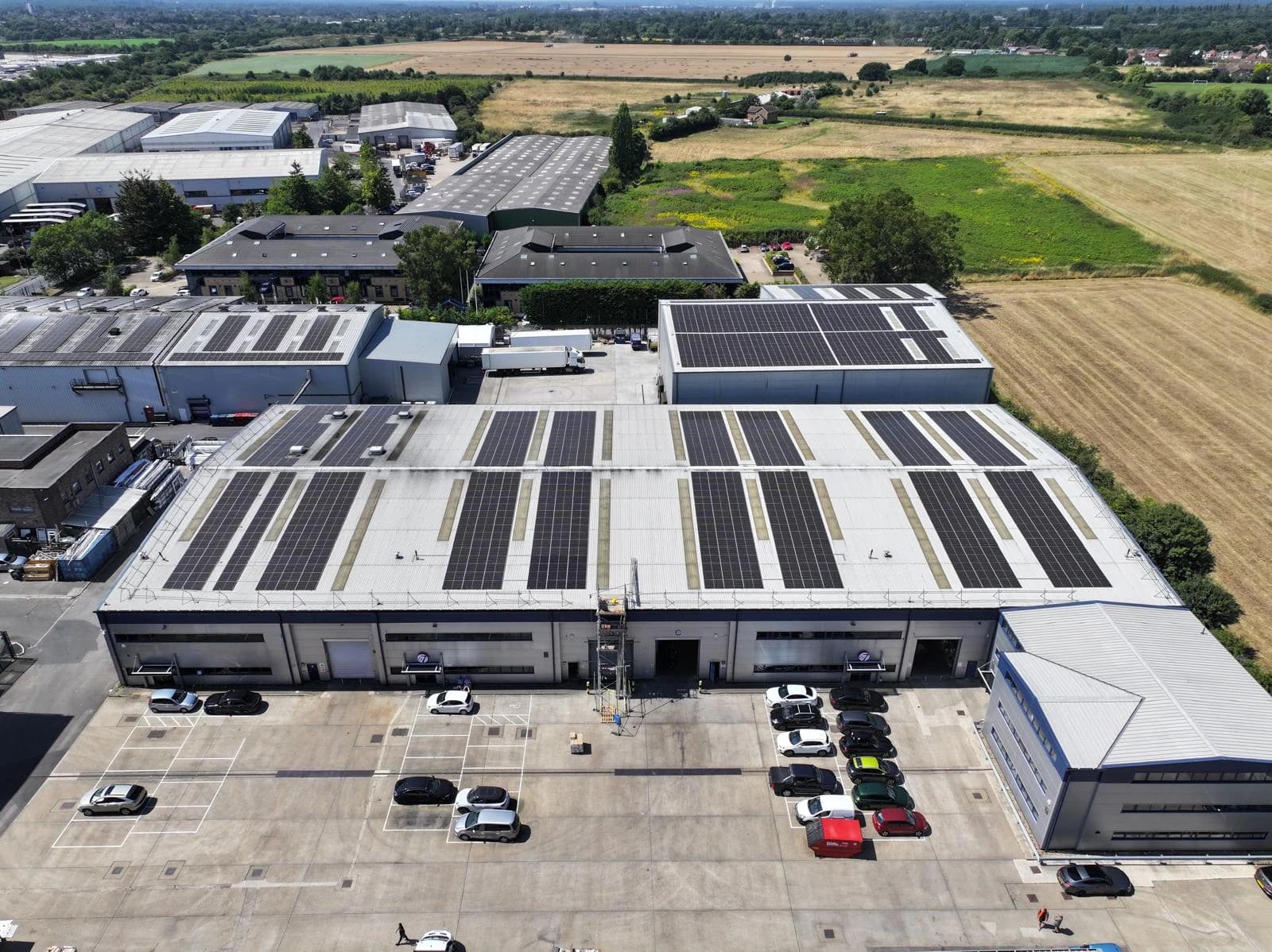 315kW Commercial Solar PV Installation, Distribution Centre Project, photograph 3