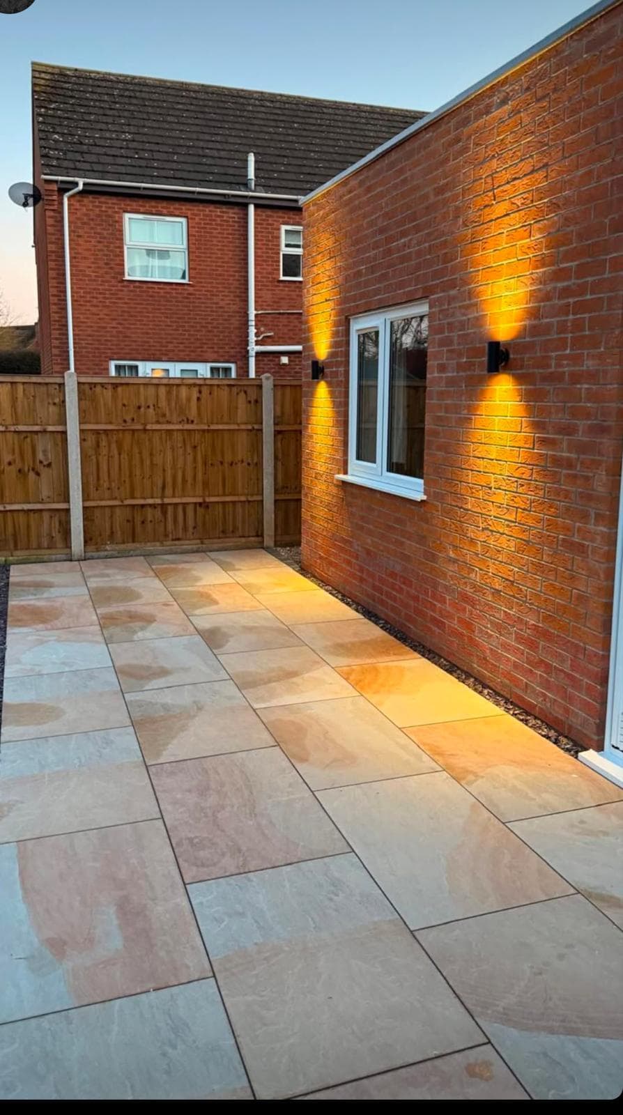 Private Residential External Lighting Installation, photograph 2